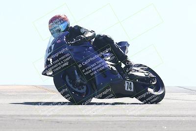 media/Nov-01-2025-CVMA (Sat) [[fc0f7531b8]]/Race 1-Formula Middleweight/